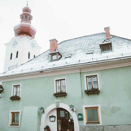 Oberzeiring Gasthof Zum Gruenen Specht מראה חיצוני תמונה