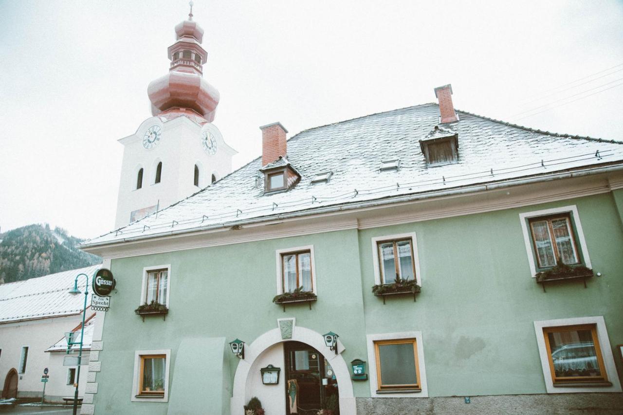 Oberzeiring Gasthof Zum Gruenen Specht מראה חיצוני תמונה